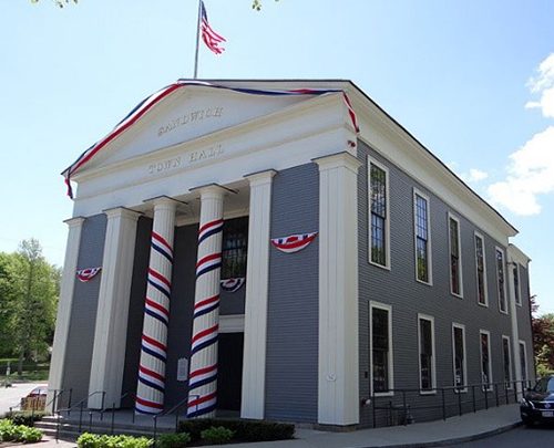 Front exterior of Federal style Sandwich Town Hall