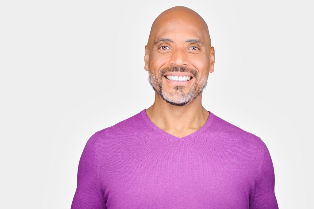 head shot of Michael Bobbitt